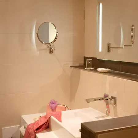 Goedecke Hotel 4*