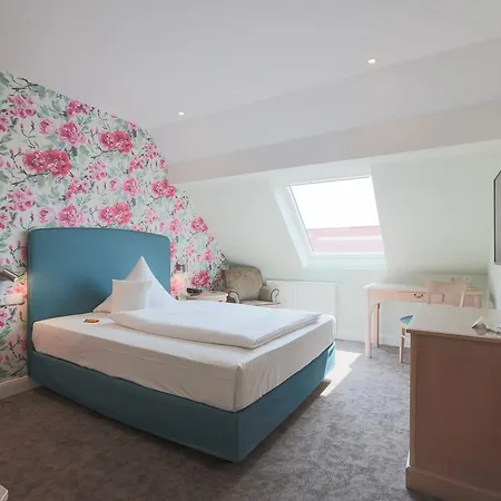 Goedecke Hotel